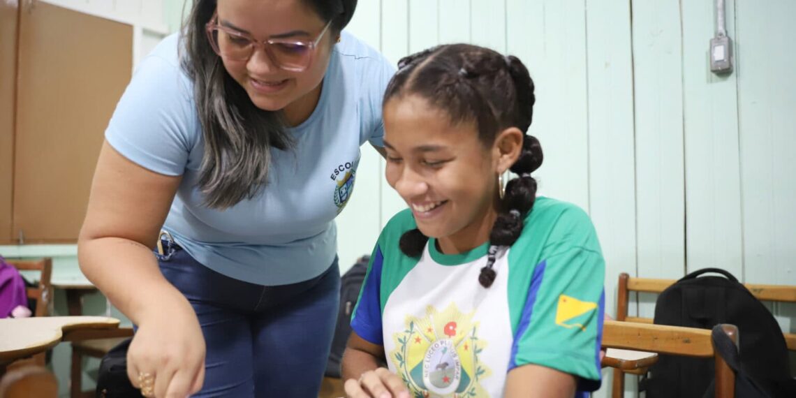 Oportunidade: Governo do Acre encerra inscrição para concurso público da Educação do Acre nesta terça-feira