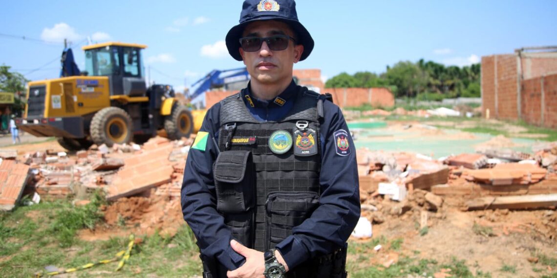 Policia Militar cumpre ordem de reintegração de posse em terrenos ocupados irregularmente na Cidade do Povo