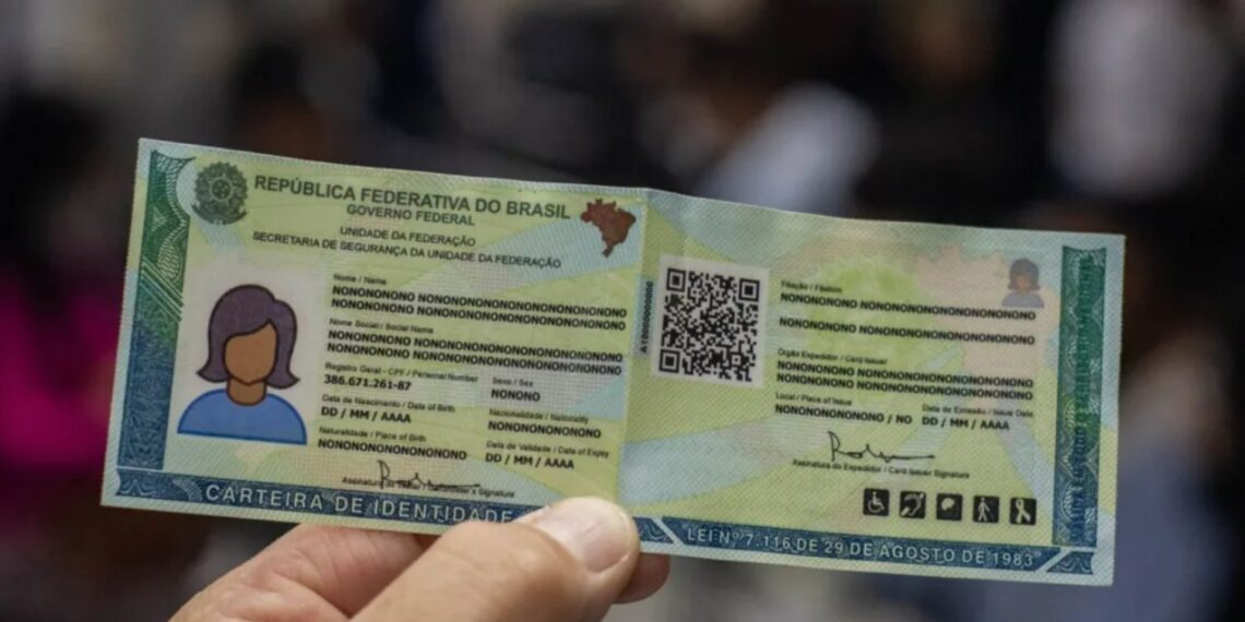 Nova carteira de identidade reduz riscos de fraude em comparação ao RG antigo