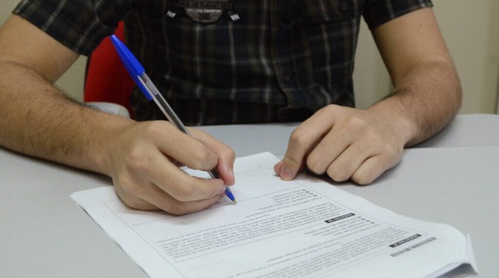 Educação prorroga inscrições para curso presencial e a distância no polo UAB