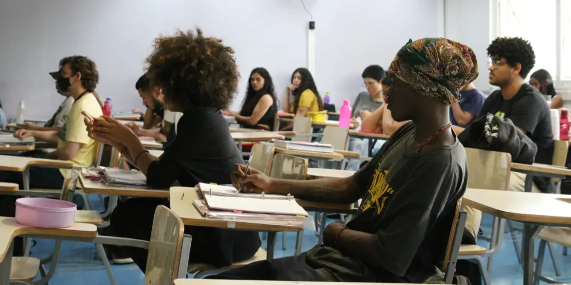 Um terço dos aprovados no CNU são pessoas negras, indígenas e PCD