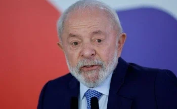 Pesquisa Ipec aponta que 62% acham que Lula não deveria se candidatar à reeleição