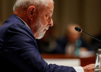 Lula prepara pacote bilionário para trabalhadores em meio à queda de popularidade