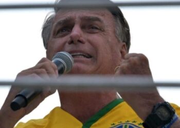 Autor de projeto para alterar Lei da Ficha Limpa nega ter Bolsonaro como motivação