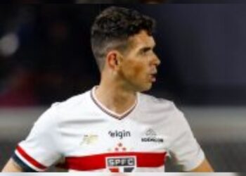 Oscar se pronuncia após arritmia cardíaca e desmaio