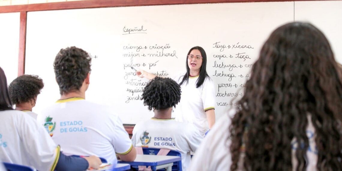 Governo convoca novos professores aprovados em concurso da Educação