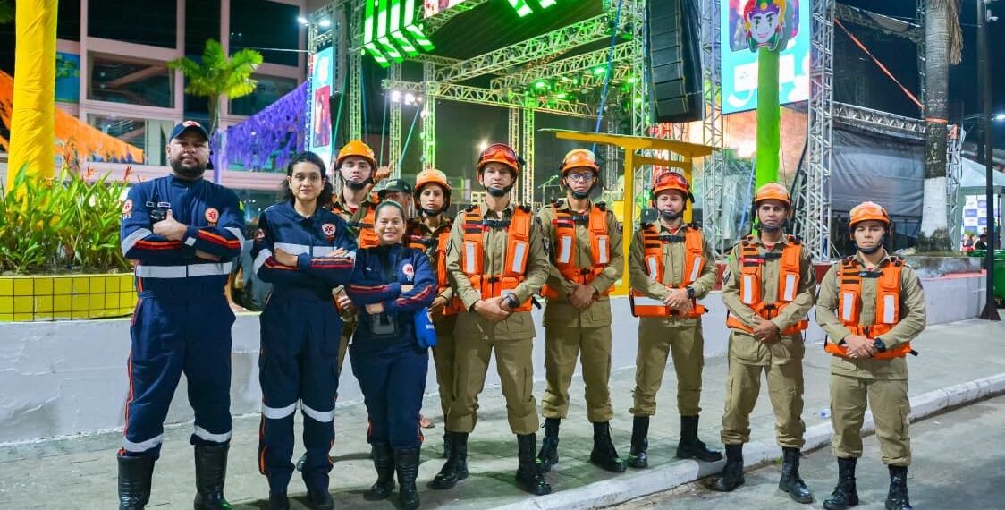 Carnaval no Acre atrai 64 mil foliões e tem poucas ocorrências em cinco noites