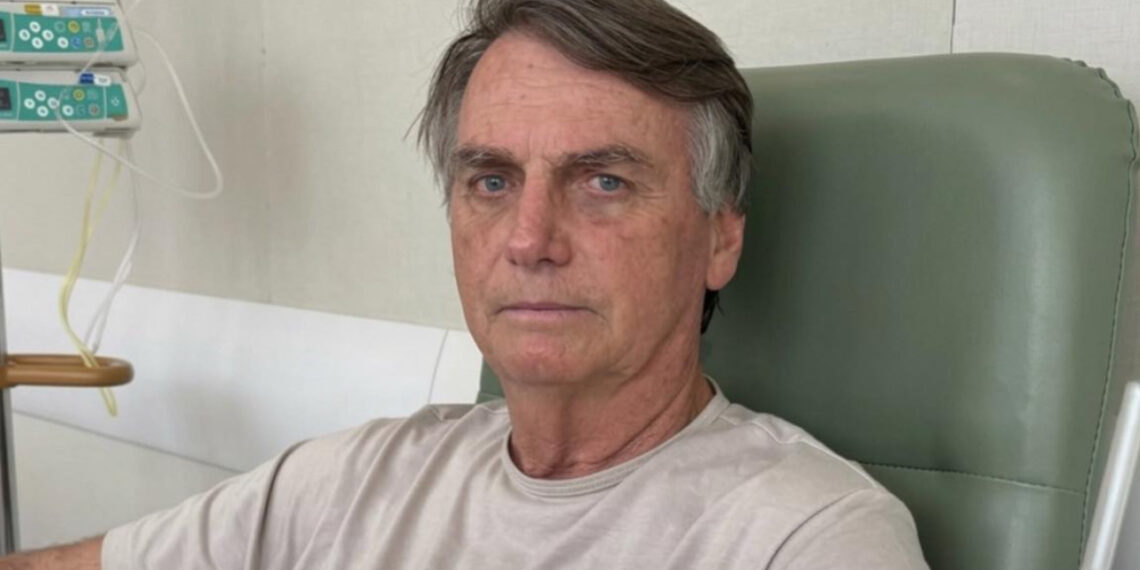 Bolsonaro melhora da função renal, mas ainda não tem previsão de alta da UTI