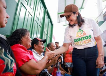 Mailza realiza entregas de obras e participa da Festa do Trabalhador em Feijó e Cruzeiro do Sul