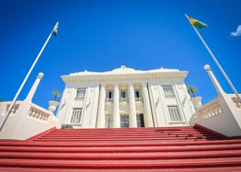 Governadora oficializa nomes para secretarias e cargos adjuntos