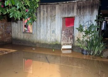 Governo presta assistência a famílias atingidas por forte chuva em Rio Branco