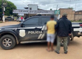 Polícia Civil prende em Bujari homem foragido por estupro de vulnerável contra a própria filha