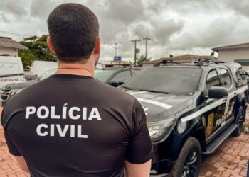 Polícia Civil prende casal investigado por extorsão e ameaças após furto de motocicleta em Rio Branco