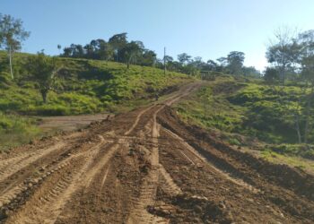 Em Rio Branco, governo do Acre melhora acesso ao Ramal do Noca