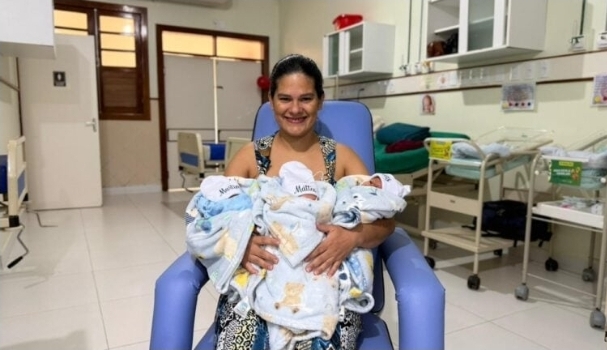 Amor multiplicado por três: a emocionante jornada de Sandra na Maternidade Bárbara Heliodoran