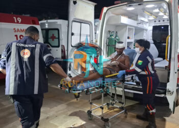 Ataque em praça deixa morador em situação de rua com fratura e ferimento na cabeça