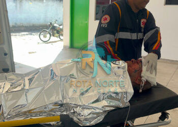 Moradores resgatam idoso desaparecido de dentro de esgoto na capital