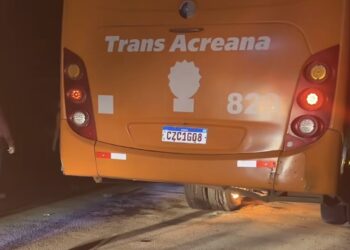 Susto na BR-364: Solidariedade evita tragédia após princípio de incêndio em ônibus