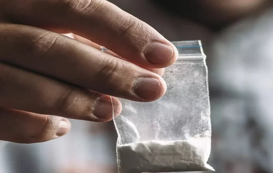 “Moeda branca”: candidato em SC oferecia cocaína em troca de votos
