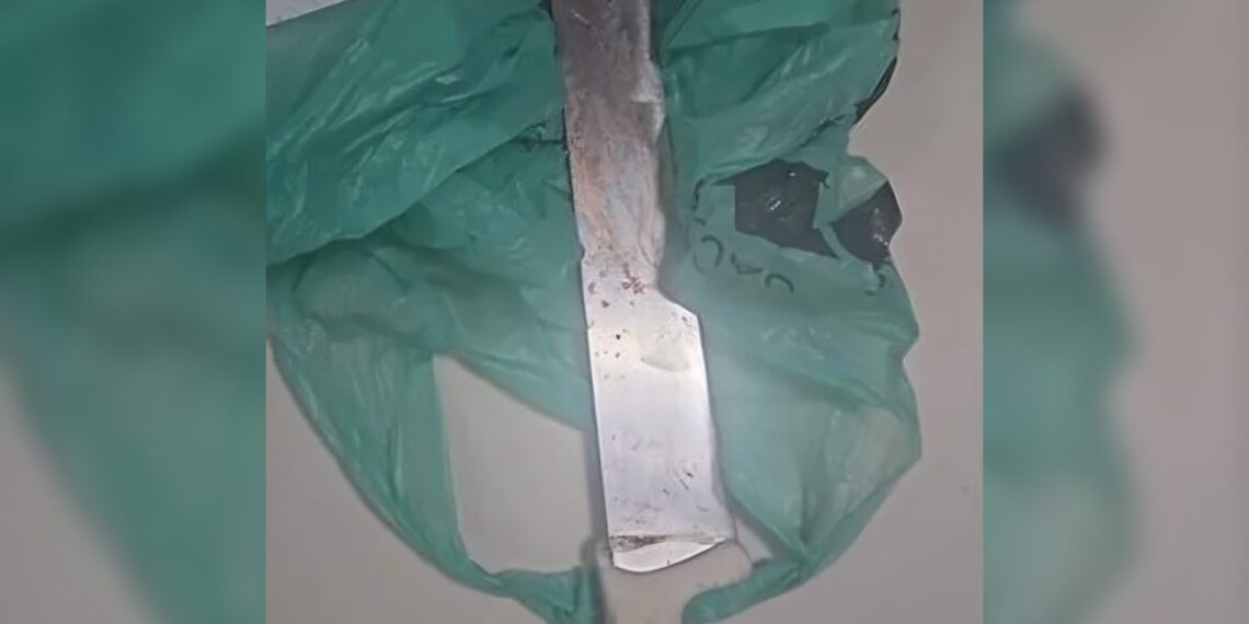Homem tem dedos amputados após ataque com faca de açougue no Cruzeiro. Veja vídeo
