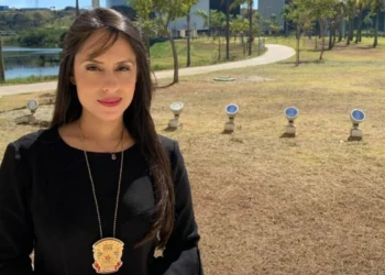 Entenda longa licença médica de delegada casada com homem que matou gari