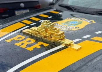 PRF apreende 28 barras de ouro ilegal avaliadas em R$ 10 milhões