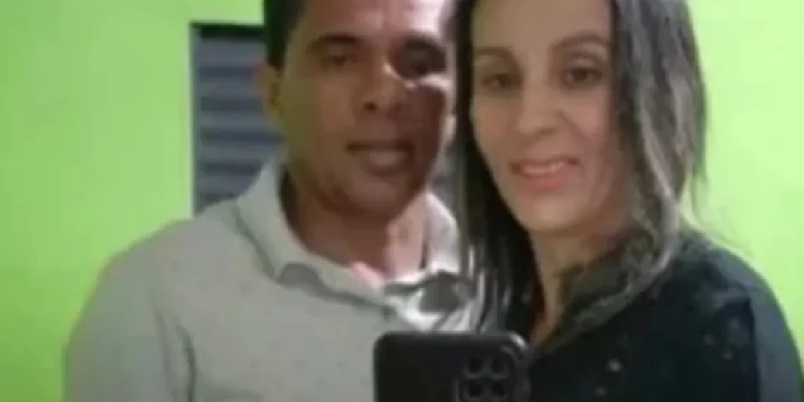 Feminicídio: homem invade ônibus e mata ex a tiros
