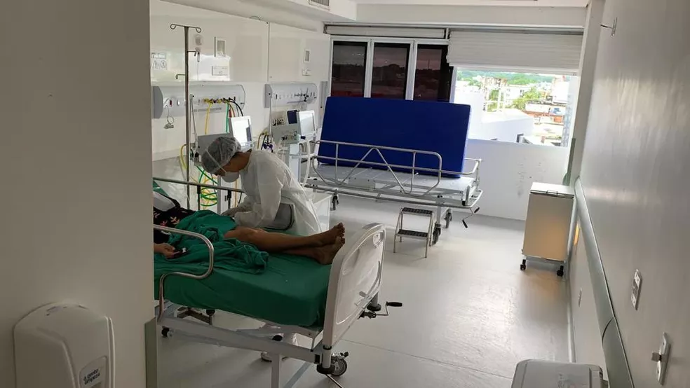 Homem é espancado com pedaços de madeira e abandona hospital após atendimento