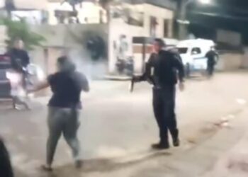 Palhaço acusa PM de agressão durante abordagem por conta de som alto no Acre