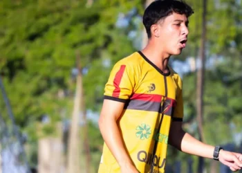 Treinador de futebol é morto a tiros após briga em confraternização
