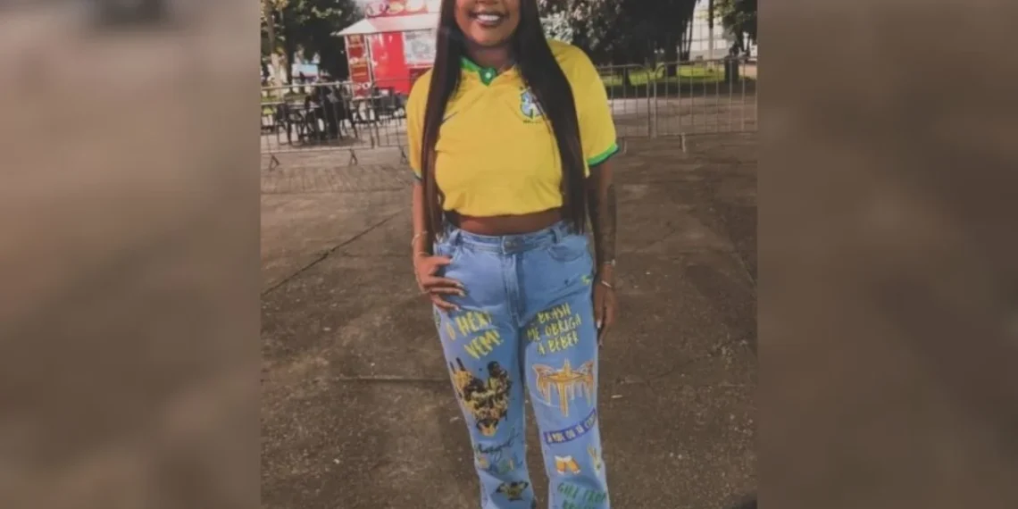 MC Rita é atropelada por homem que invadiu carro dela durante briga.