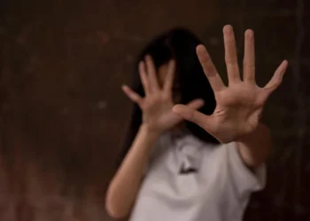 Polícia investiga pai suspeito de estuprar filha de 14 anos