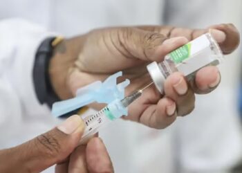 Campanha de imunização deve aplicar mais de 200 doses de vacinas em moradores no Acre