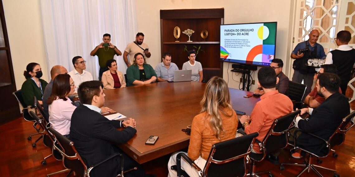 Estado garante apoio a realização da 20ª Semana Acreana da Diversidade