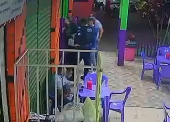 Veja as justificativas de PM para multar carro parado 9 vezes