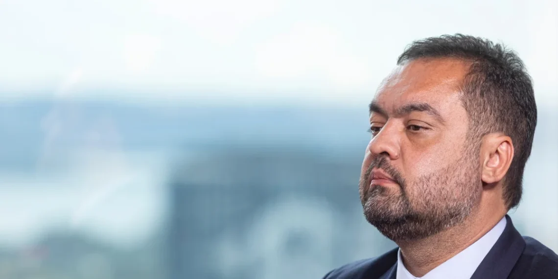 Cláudio Castro é alvo de buscas da PF em operação contra Refit