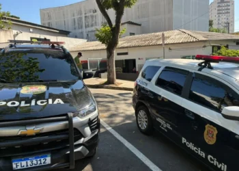 Autor de chacina parou de esfaquear vítimas após ficar exausto