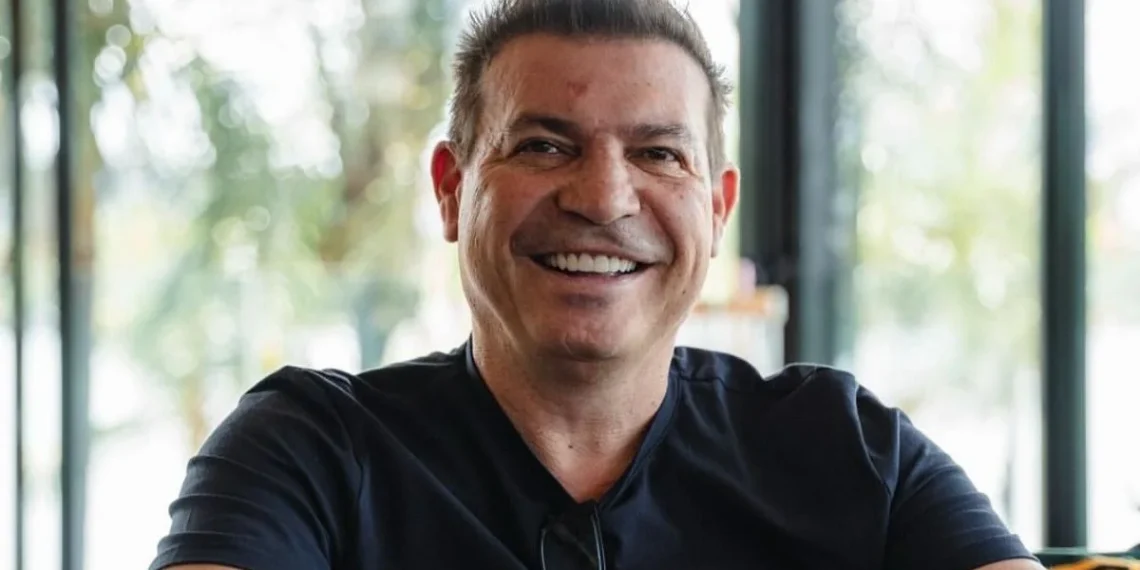 Ex-jogador Luizão é acusado de agredir namorada