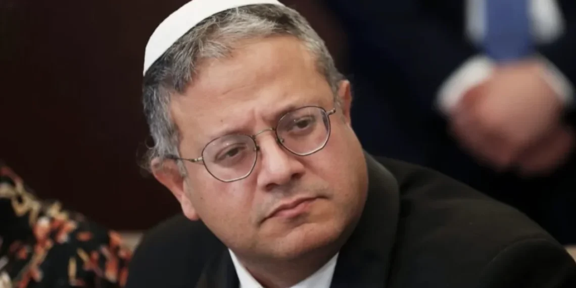 Israel: ministro exibe obra de centro para enforcamento de palestinos