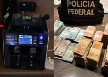 Fraude no INSS: PF acha máquina de contar cédulas e pilhas de dinheiro