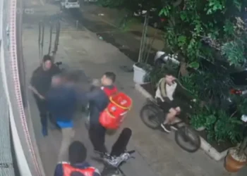Ciclista morto ao ser confundido com ladrão levou diversas pauladas