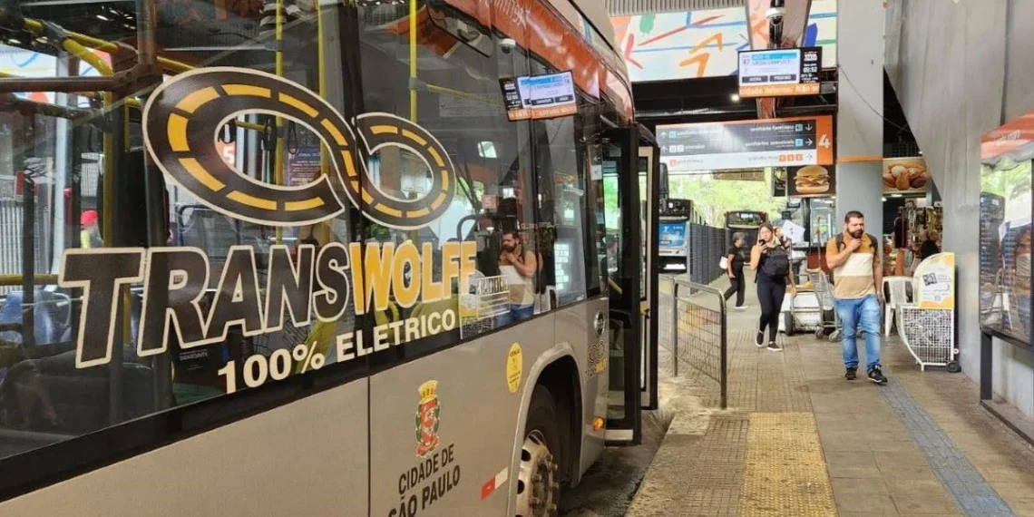 Coronel da PM é preso por fazer segurança a empresa de ônibus ligada ao PCC