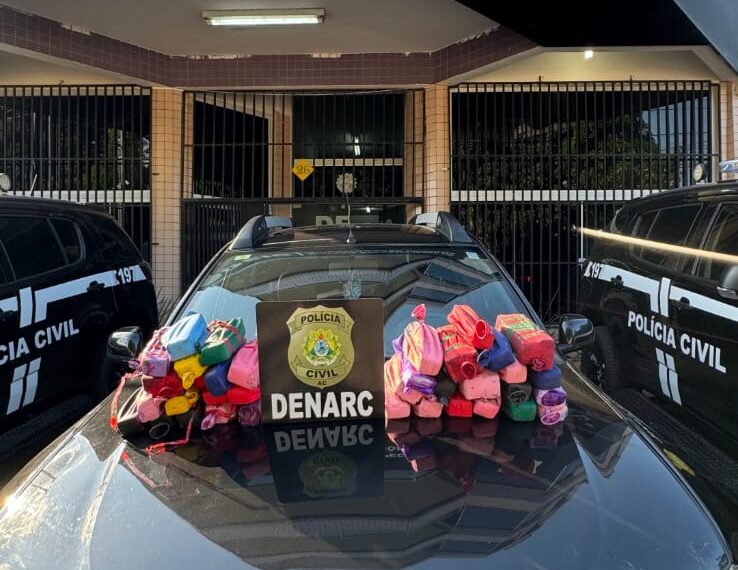 Polícia Civil apreende 22 quilos de cocaína escondidos na lataria de veículo em Rio Branco