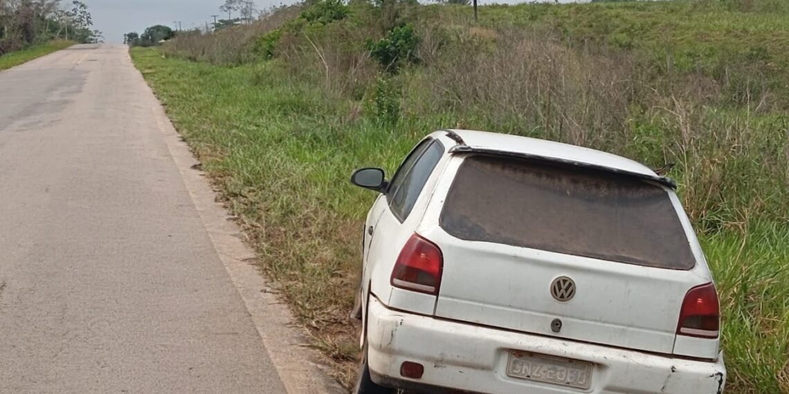 Suspeito de furtar carro é preso após fugir pela BR-364 e entrar em propriedades rurais