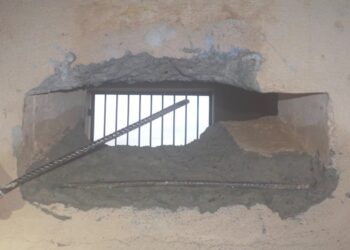 Detento é flagrado cavando buraco em tentativa de fuga na Penitenciária do Juruá, no Acre