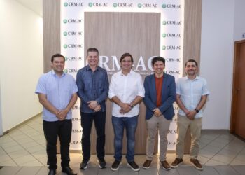 Em visita ao CRM-AC, Fábio Rueda defende fortalecimento da saúde e aliança com a classe médica