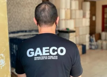 Vereador e PM são alvo de operação por tráfico e lavagem de dinheiro