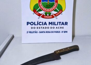 Suspeito de matar homem com facada no abdômen durante bebedeira se entrega à polícia no AC