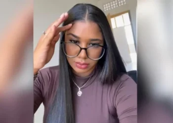 Filha de policiais militares é morta a tiros durante assalto