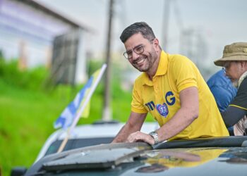 Carreata do Abraço reúne apoiadores de Gladson Camelí e candidatos proporcionais em Rio Branco